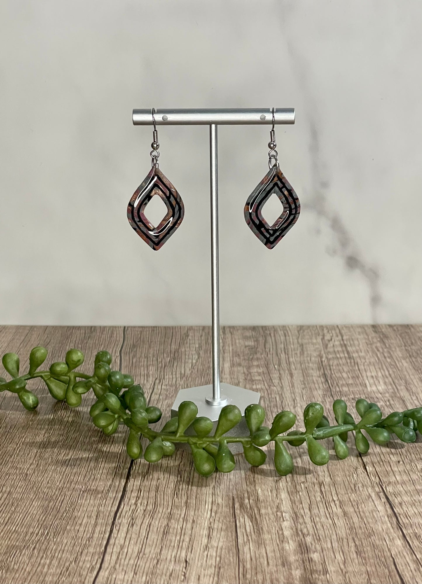 Gray, pink, black marbled earrings