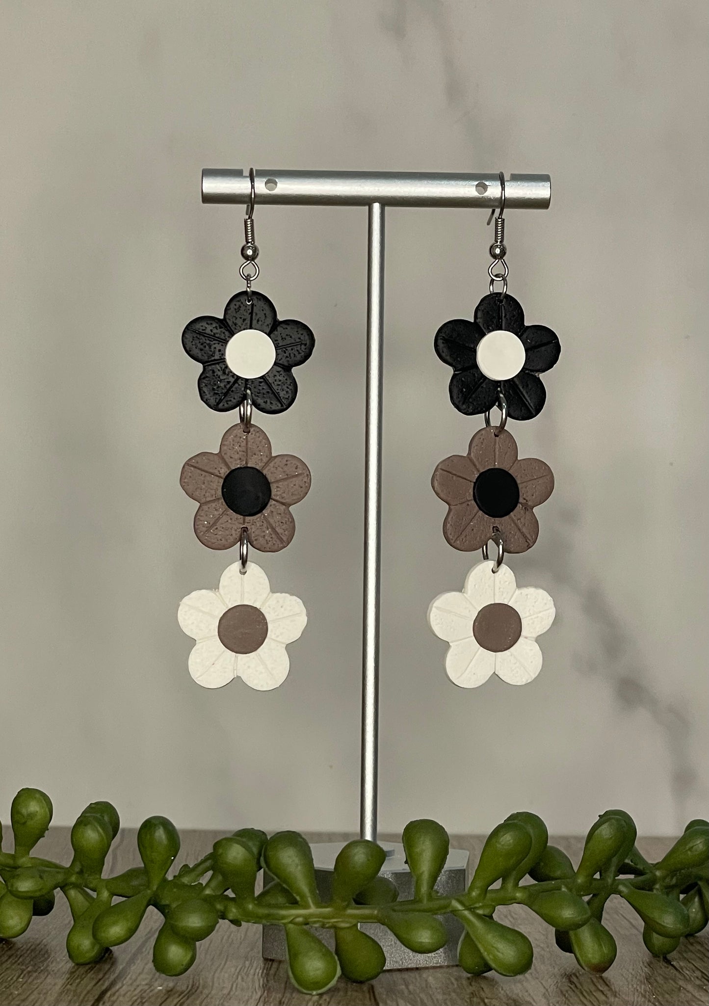 Neutral triple flower dangle earrings