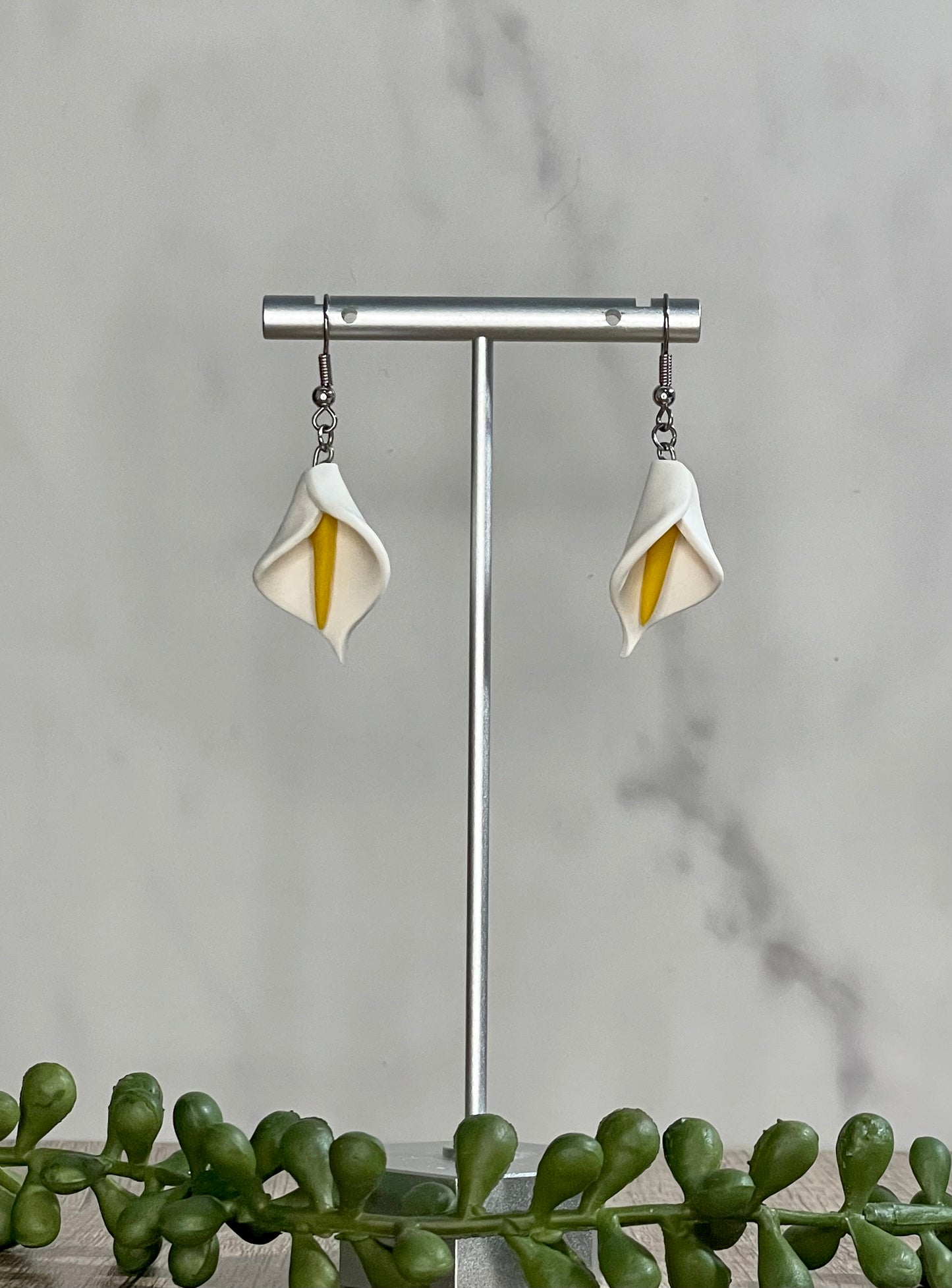 Calla Lily earrings