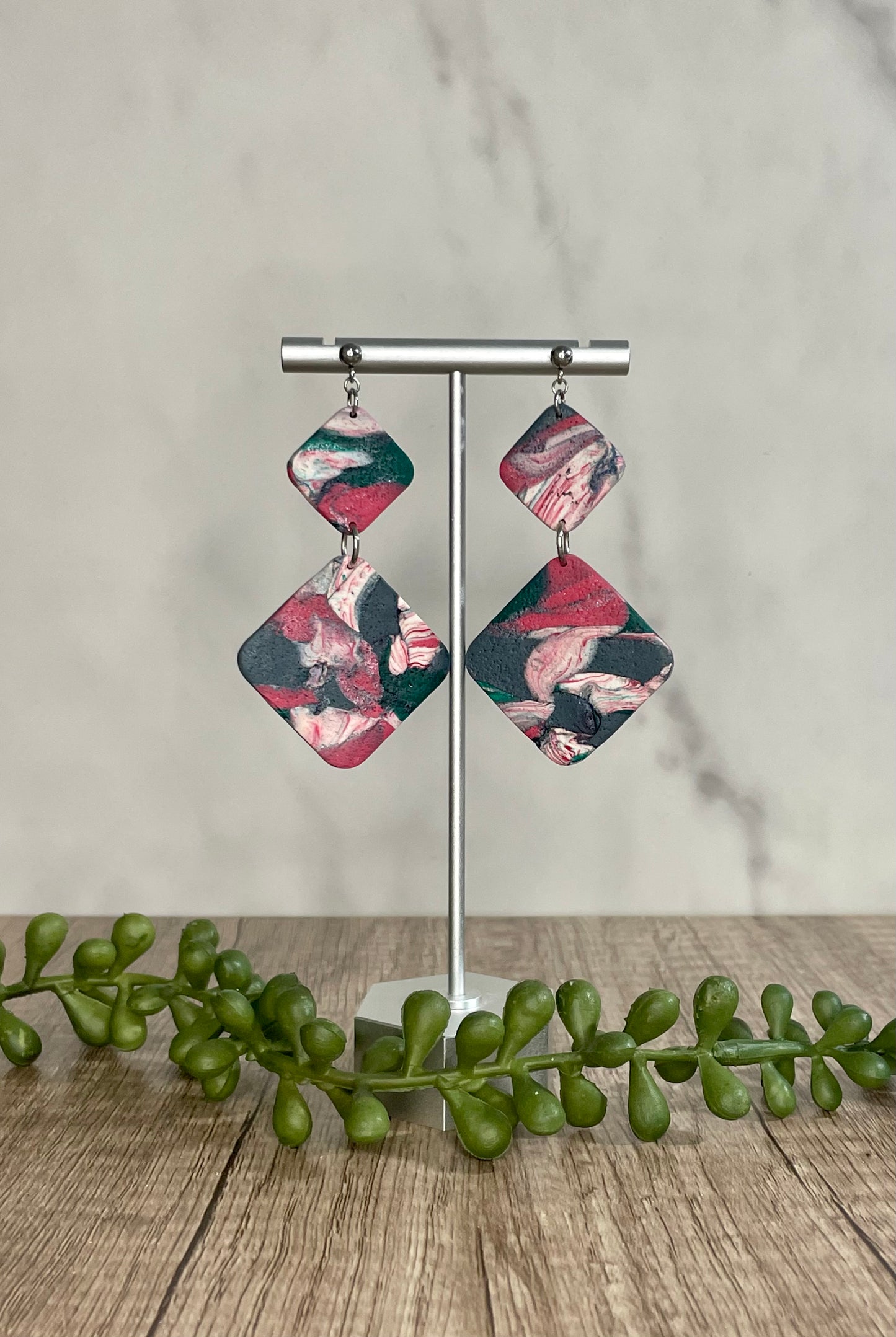 Marbled pink and green earrings