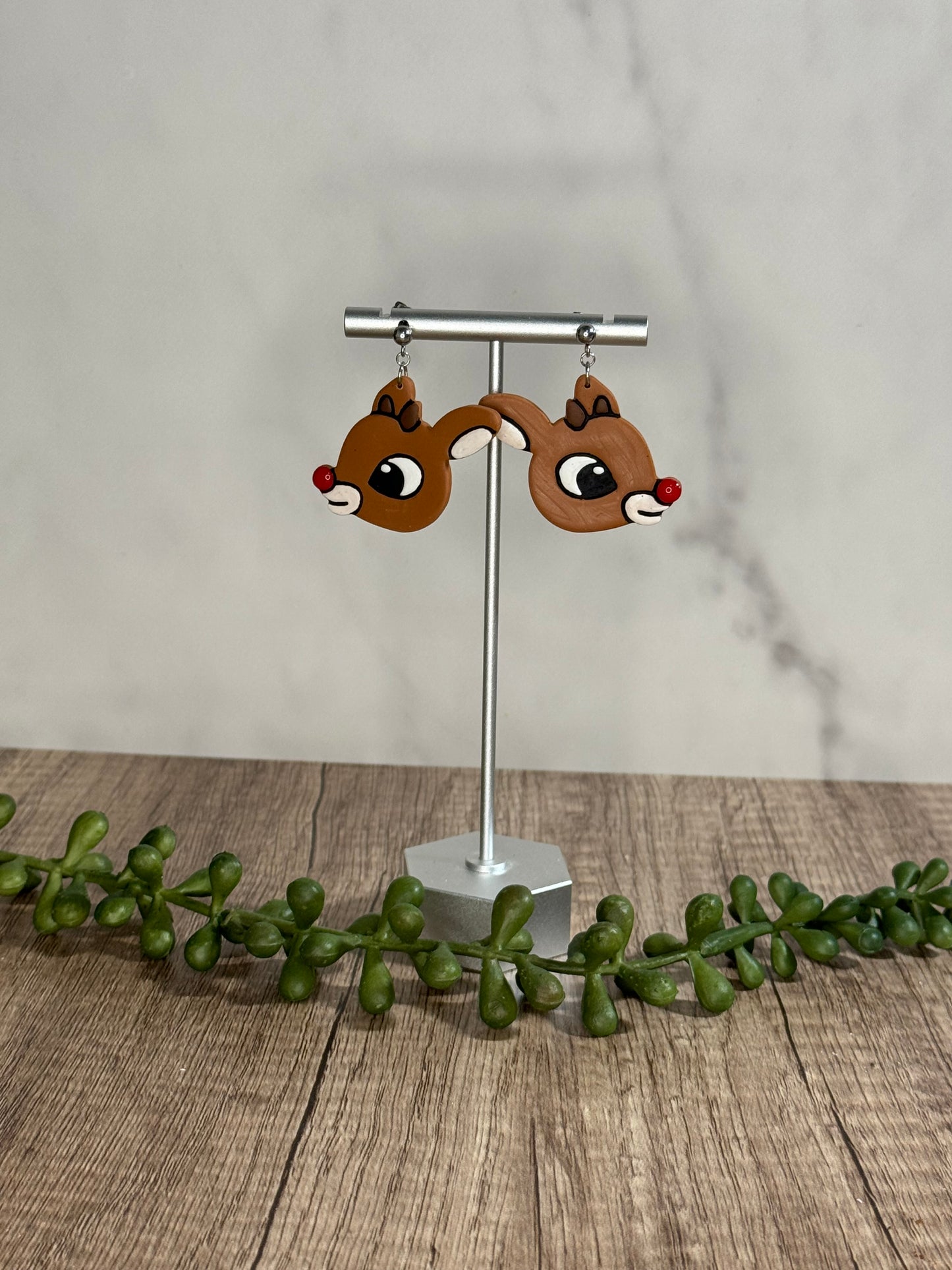 Old-school Rudolph stud dangle earrings